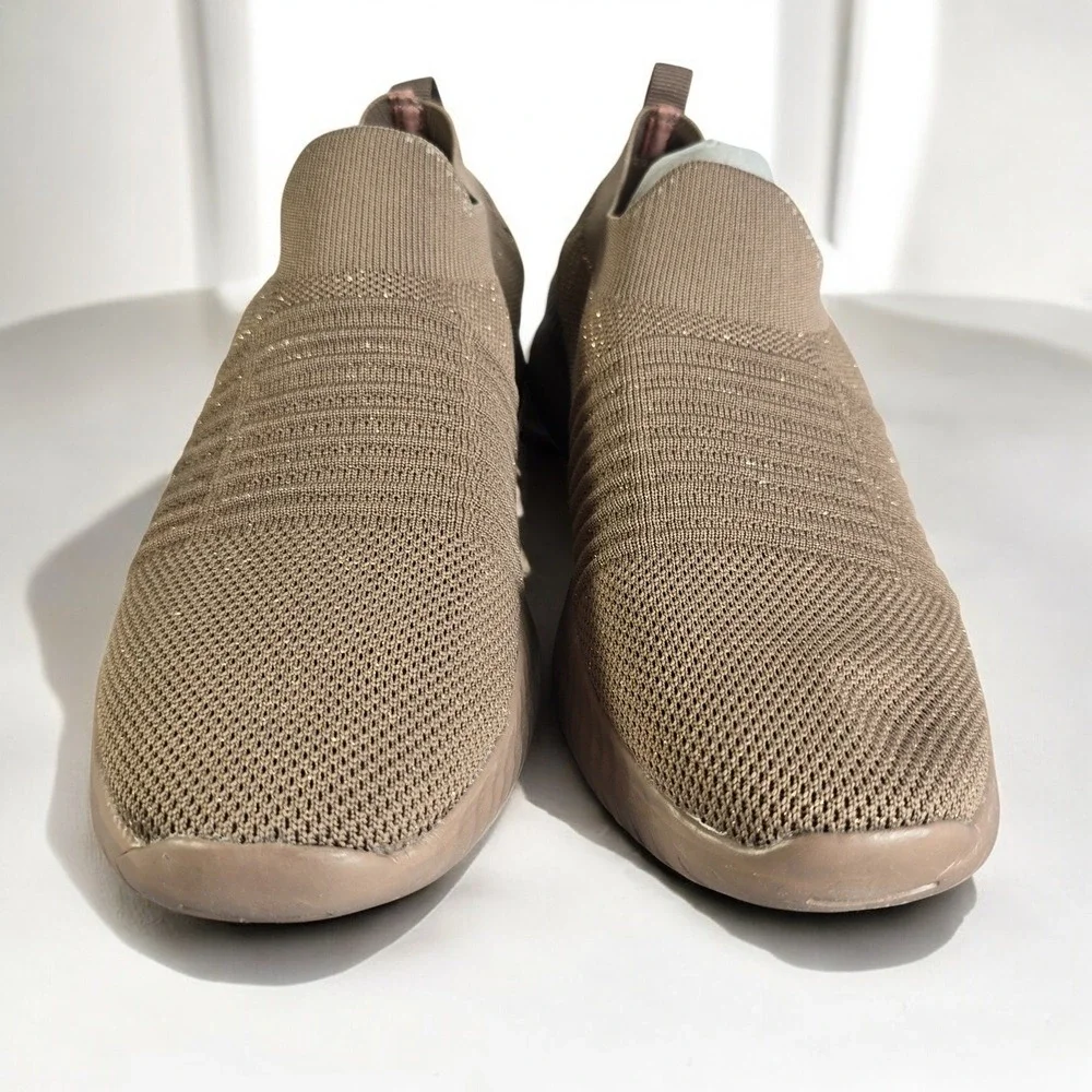 Qupid Triad-01 Dark Taupe Flyknit Slip On Comfort Casual Shoes‎ Women's Size 8
